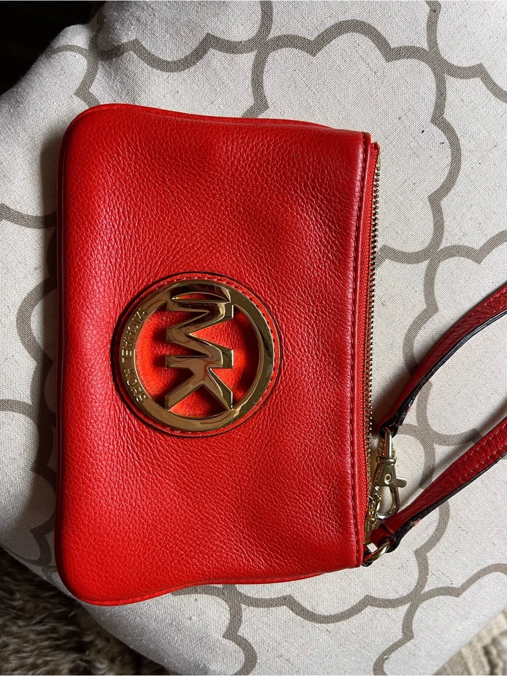 Michael Kors compact michael